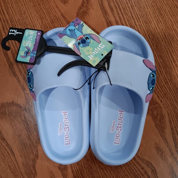 Disney Lilo & Stich sandals size 13/1 brand new - Picture 2 of 3